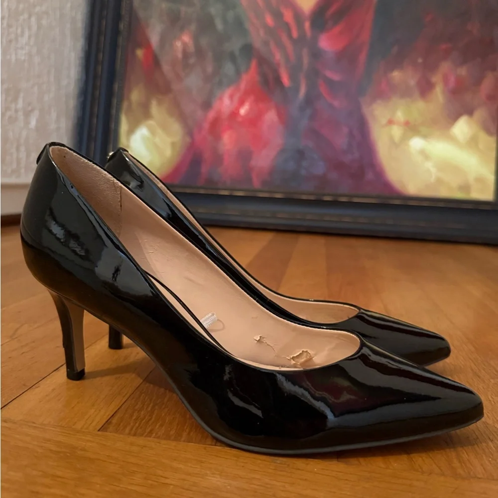 Kate Spade Black Patent Leather Heels size 8 - Picture 12 of 14